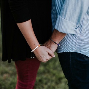 Bracelet magnétique d'<span class=keywords><strong>amour</strong></span> 2022 populaire Offre Spéciale Bracelet en pierre naturelle colorée Bracelet perlé Turquoise Couple <span class=keywords><strong>Amour</strong></span> - Product Image 3