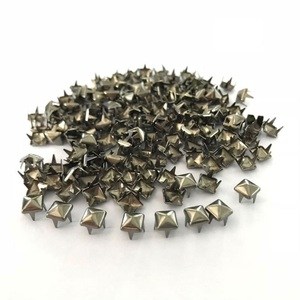 Bán Buôn 4/5/6/7/8/9/10/12/15/35Mm Rắn Brass Kim Tự Tháp Đầu Đinh Tán Đinh Tán Điểm Vuông Punk Ngạnh Đinh Tán Đinh Tán Phụ Kiện - Product Image 5