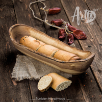 Panier à pain artisanal en bois d'olivier rustique ArtisRaw, sculpté à la main, touche naturelle, objet d'art fait main, support à pain de collection