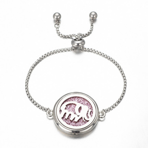 Di modo Aromaterapia Braccialetto Delle Donne Dei Monili Del Modello Del Cuore Photo Frame All'ingrosso OEM di Profumo di Olio Essenziale Diffusore Bracciali - Product Image 2