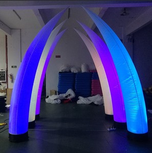 2M <span class=keywords><strong>Color</strong></span> <span class=keywords><strong>Changing</strong></span> <span class=keywords><strong>Inflatable</strong></span> Luminous Cone Thường Vụ Led Chiếu Sáng Tháp <span class=keywords><strong>Inflatable</strong></span> Cho Wedding Party Trang Trí - Product Image 2