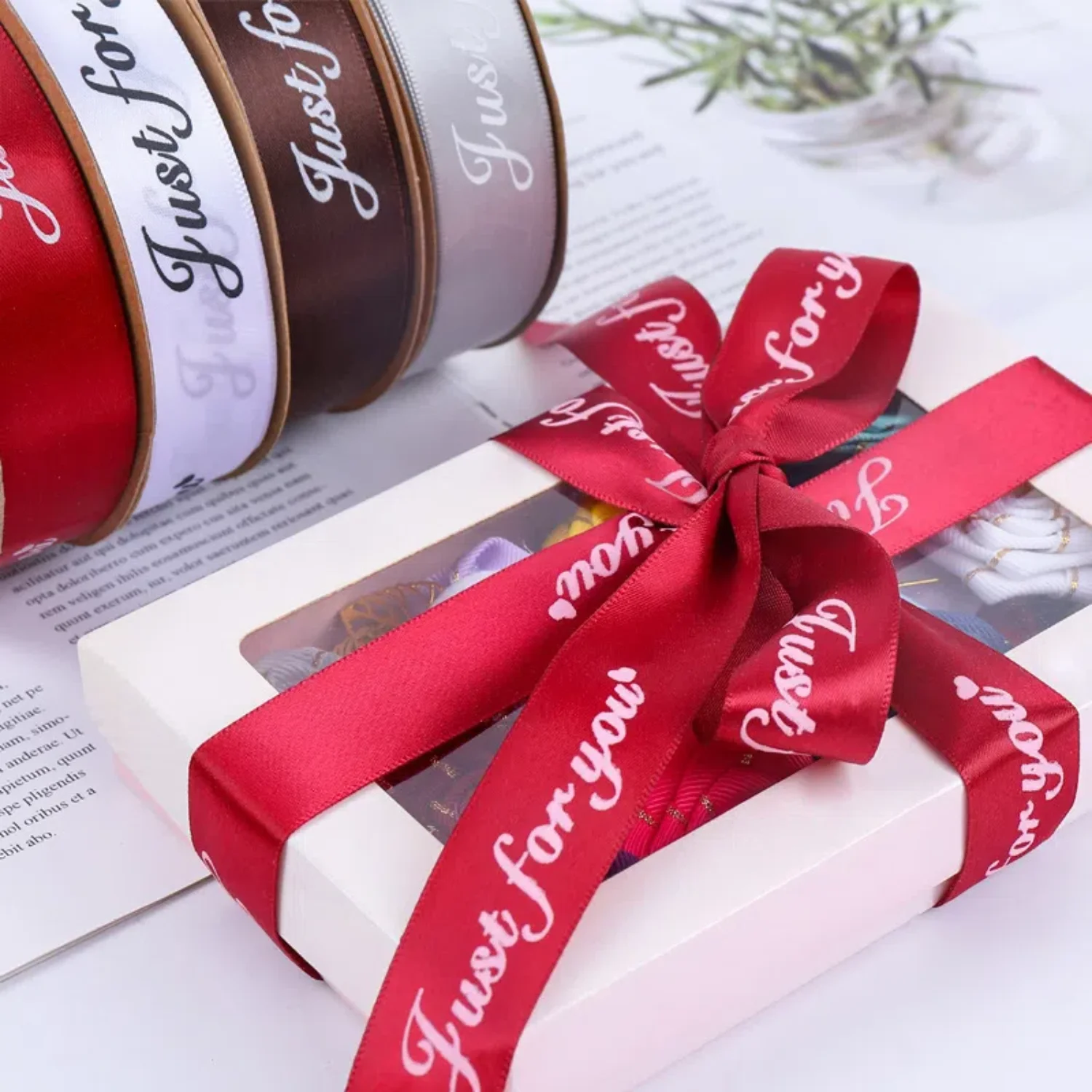 Luxury Holographic Gift Ribbons Polyester Flower Cake Package Ribbon Roll 25mm Customized Brand Logo Printed Ribbon Wedding