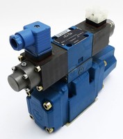 Mannesmann 4WRZ 10 W50-516A24ETZ4D3M + 3DREP 6 C-1425A24Z4M - Non utilisé -