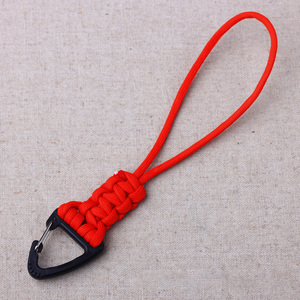 Paracord <span class=keywords><strong>Keychain</strong></span> bện Nylon dây kim loại tam giác khóa cường độ cao dù dây Carabiner - Product Image 5