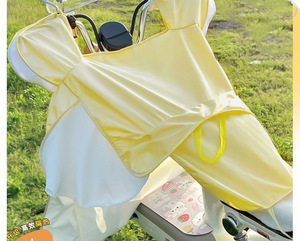 Funda de verano de seda helada para parabrisas de scooter UPF50+ con cojín de asiento, suave, refrescante, aislante del calor, protección UV para bicicleta eléctrica - Product Image 1