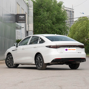 Chery Fulwin A8L Nuova Auto a Prezzo Conveniente con Configurazione Avanzata, Trasmissione Automatica, PHEV, Guida a Sinistra, Trazione Anteriore per Uso Familiare - Product Image 5