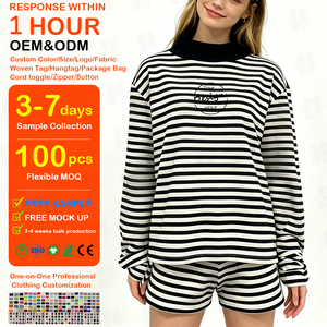 ชุดเสื้อสเวตเชิ้ตคอเต่าลายทางสั่งทำขายส่ง คุณภาพสูง ผ้าฝ้ายเฟรนช์เทอร์รี่ ชุดสองชิ้น เสื้อคอเต่าและกางเกงขาสั้น - Product Image 1