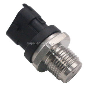 Sensore Regolatore di Pressione Carburante Common Rail CR per Nissan NV200 <span class=keywords><strong>Renault</strong></span> Clio KANGOO <span class=keywords><strong>Megane</strong></span> <span class=keywords><strong>Scenic</strong></span> II <span class=keywords><strong>III</strong></span> 0281006241 - Product Image 2