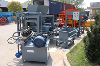 Nouvelle Machine Automatique de Fabrication de Blocs Creux en Ciment pour Pavés Interverrouillables HONGBAOYUAN QT4-25, Vente en Gros 2026