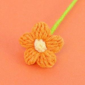 Mini Flor de Ganchillo Hecha a Mano, Tallo de 40 cm de Alto, Mini Flores de Ganchillo, para Decoración del Hogar, Regalo para la Sala de Estar - Product Image 5