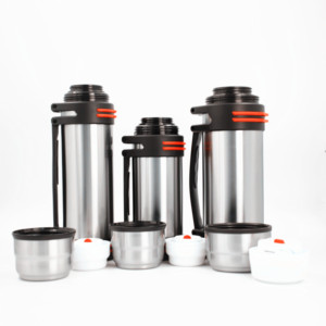 Botella de agua deportiva de acero inoxidable, accesorio personalizado y plegable de 2,0 l con aislamiento al vacío para viajes, fabricante fiable - Product Image 3