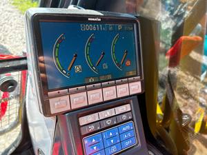 Oferta Especial: Excavadora de Cadenas Komatsu PC240-11 de 24 Toneladas, 90% Nueva, en Buenas Condiciones, Precio Económico - Product Image 3