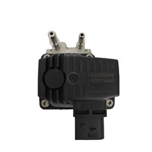 Nosel Pompa Urea Berkinerja Tinggi Cocok untuk Mesin Diesel Truk Cummins ISX ISB 4377650 A050S599 Nosel Injektor DEF Doser Urea - Product Image 1