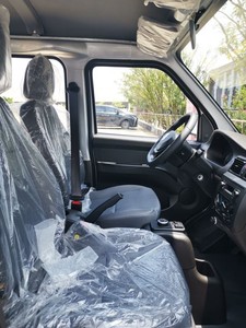 Vente d'usine Dongfeng Forthing V2 230 km <span class=keywords><strong>Fourgon</strong></span> utilitaire électrique à charge rapide Mini <span class=keywords><strong>fourgon</strong></span> électrique <span class=keywords><strong>Fourgon</strong></span> électrique 7 places - Product Image 4