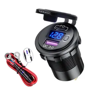 Carregador de carro com USB 12V à prova d'água, tomada tipo C QC3.0, carregador duplo com voltímetro DC e controle de interruptor, LED azul para automóveis