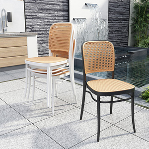 Chaise en rotin bon marché empilable Mobilier Design Chaise moderne en rotin Chaise en plastique pour l'<span class=keywords><strong>extérieur</strong></span> Restaurant Café Bistro Salle à manger - Product Image 2