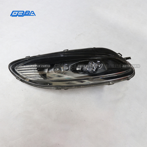 ไฟหน้ารถยนต์ LED พลาสติกแท้รุ่น KY63-13W030-AE สำหรับ Aston Martin Vantage 4.0 ปี 19-23 - Product Image 1