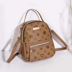 Mochila de Mujer Personalizada de Moda Jianghu, Diseño Moderno Color Café con Cierre de Cremallera, Material PU Duradero, Directo de Fábrica - Product Image 5