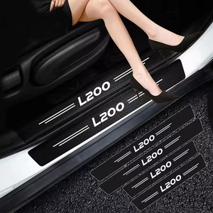 Autocollant anti-coup de pied de seuil de <span class=keywords><strong>porte</strong></span> de voiture Autocollants de seuil de <span class=keywords><strong>porte</strong></span> de voiture Protecteur de seuil de <span class=keywords><strong>porte</strong></span> de voiture - Product Image 3