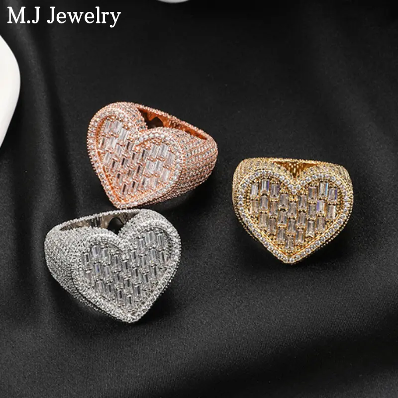 2024 Trendy Jewelry Hip Hop Iced Out Rings Gold Plated Cubic Zirconia Diamond Heart Baguette CZ Pink Ring For Women
