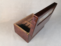 Boîte à cigares en bois de cèdre espagnol en gros d'usine, personnalisable OEM/ODM, avec couvercle en verre, hygromètre et humidificateur, verrouillable