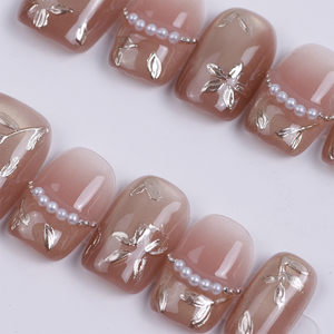 Uñas Postizas de Lujo Hechas a Mano, Cortas, Cuadradas y Ovaladas, con Diseño de Ojo de Gato, Adornos Florales Dorados y Perlas, Uñas Adhesivas, Unhas Autocolantes - Product Image 3