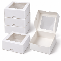Boîte à pâtisserie en papier blanc écologique avec quatre inserts pour cupcakes, doublure en éponge, revêtement UV, fenêtre transparente pour l'emballage de desserts et de cadeaux