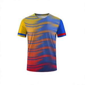 เสื้อยืดคอกลมแขนสั้นลายทาง ทรงปกติ แห้งเร็ว สปอร์ต ผ้าถักโพลีเอสเตอร์ พิมพ์ลายแบบซับลิเมชั่น - Product Image 1
