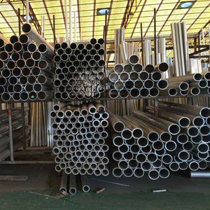 <span class=keywords><strong>Tube</strong></span> <span class=keywords><strong>carré</strong></span> et rectangulaire en alliage d'<span class=keywords><strong>aluminium</strong></span> de qualité supérieure, vente directe d'usine, <span class=keywords><strong>40x40</strong></span>, matériaux 1050, 1060, 4140, 5083 pour la décoration - Product Image 6