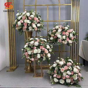 Nouvelle Boule de Fleurs Artificielles Blanches Lisses de 60 cm pour Mariage, Composition Florale de Roses, Centre de Table pour Décoration de Mariage - Product Image 4