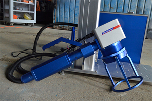 31% de réduction Meilleur prix 2025 Machine de marquage portable 30W / 50W Machine de découpe laser pour métal et non-métal - Product Image 4