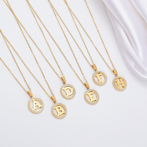 Collier en acier inoxydable CNC pour femmes 26 lettres haut de gamme été à la mode chaîne de lettres Zircon belle chaîne de clavicule anniversaire - Product Image 2