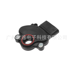 Interrupteur de sécurité neutre de transmission Mazda FNO221444, pièce automobile pour remplacement et réparation - Product Image 1