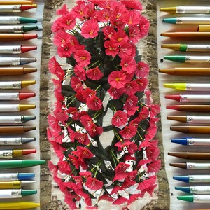 Decoración para el Hogar Transfronteriza: Guirnalda de Flores Artificiales de Gloría de la Mañana para Colgar en la Pared, Ideal para Graduación, Día de la Madre, Navidad, Pascua - Product Image 5