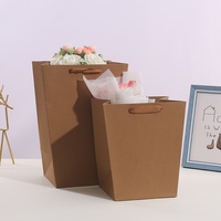 Kartu Putih Jendela Transparan Tas Tangan Trapesium Sederhana Buket Bunga Segar Kemasan Hadiah Tas Hadiah Hari Valentine Model 3-22-1