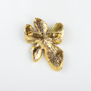 Broches de Cristal con Flores, Modernos y Elegantes, Botones de Diamantes de Imitación, Aleación Chapada en Oro, Personalizados, Unisex, para Uso Diario, Regalo de Compromiso, Fiesta - Product Image 3