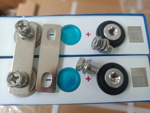 Lớp A + 3C LiFePO4 lăng kính LFP Pin 3.2V 105ah 230ah 280ah 304ah chu kỳ sâu cho xe Golf - Product Image 4