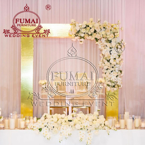 Fondo de metal dorado Entrada Puerta decorativa Framestage Ideas de fondo - Product Image 2