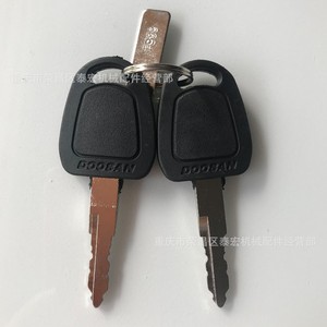 กุญแจสตาร์ท Doosan F989 สำหรับอะไหล่เครื่องจักรก่อสร้าง - Product Image 1