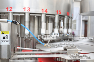 ماكينة تعبئة وتتعبئة أوتوماتيكية بخط تعبئة من 1 لتر و 5 لتر و 20 لتر من الساعة إلى الساعة - Product Image 4