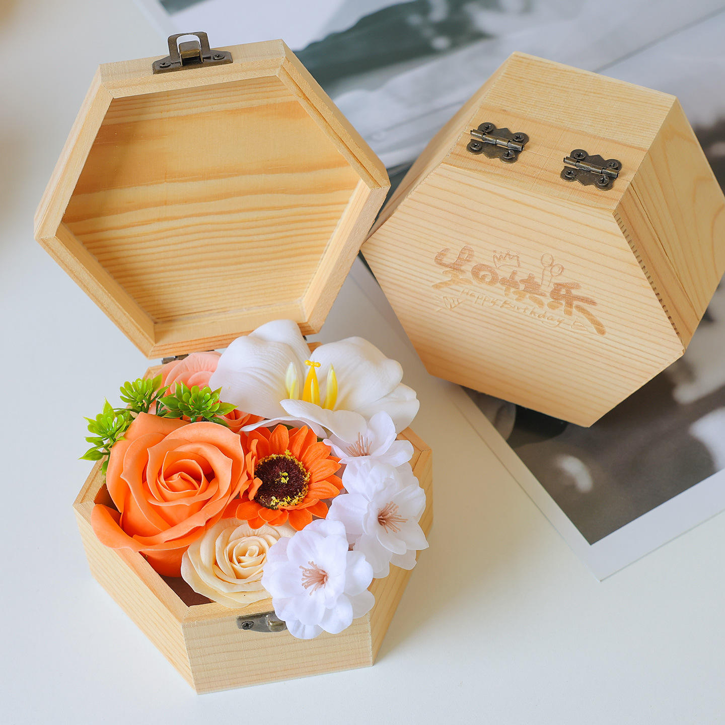 กล่องไม้หกเหลี่ยม-สีส้ม