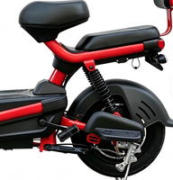 Moped électrique classique à deux places avec panier avant en métal, système de frein à tambour, scooter électrique pour les trajets quotidiens