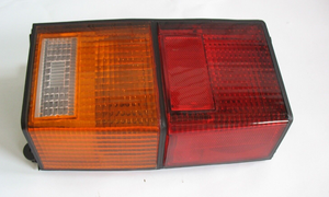 Feu arrière droit pour <span class=keywords><strong>Cherokee</strong></span> 83504316 83504317 - Product Image 6