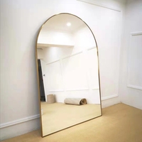 Miroir décoratif pleine longueur à cadre en alliage d'aluminium moderne, design arqué noir et or, anti-explosion, incassable, écologique