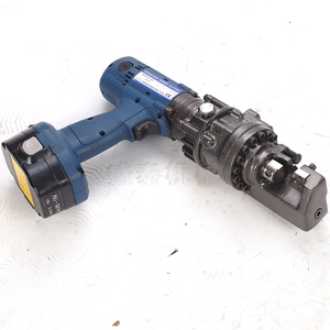 Outil de coupe de barres d'acier portatif - Machine à cisailler. Coupe-fers en acier léger, hautement efficace et portable. - Product Image 1