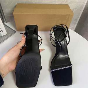 Zapatos de lujo diseñador calidad verano <span class=keywords><strong>Francia</strong></span> tipo negro tacones altos sandalias para mujer tacón Stiletto Zapatos - Product Image 3