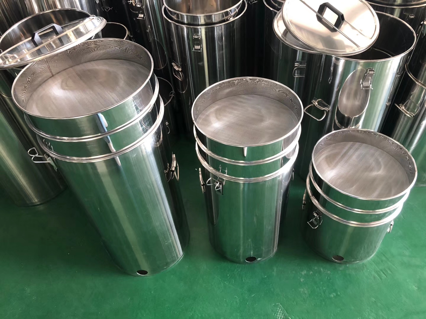 فلتر العسل من الفولاذ المقاوم للصدأ مرشح العسل المزدوج الطبقة للنحل