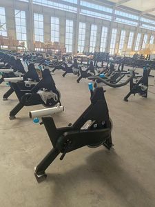 Vélo de spinning commercial robuste avec volant d'inertie de 18 kg, équipement de fitness professionnel pour salle de sport, vélo d'exercice de spinning commercial - Product Image 6