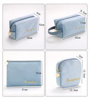 Pochette cosmétique personnalisée en velours bleu avec lettres brodées, fermeture éclair, 18x12cm, grande capacité, étui à maquillage noir tendance
