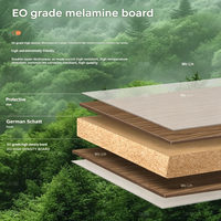 Bureau de direction haut de gamme en forme de L avec plateau en placage de bois, bande lumineuse LED latérale et armoire assortie pour bureau de PDG d'entreprise